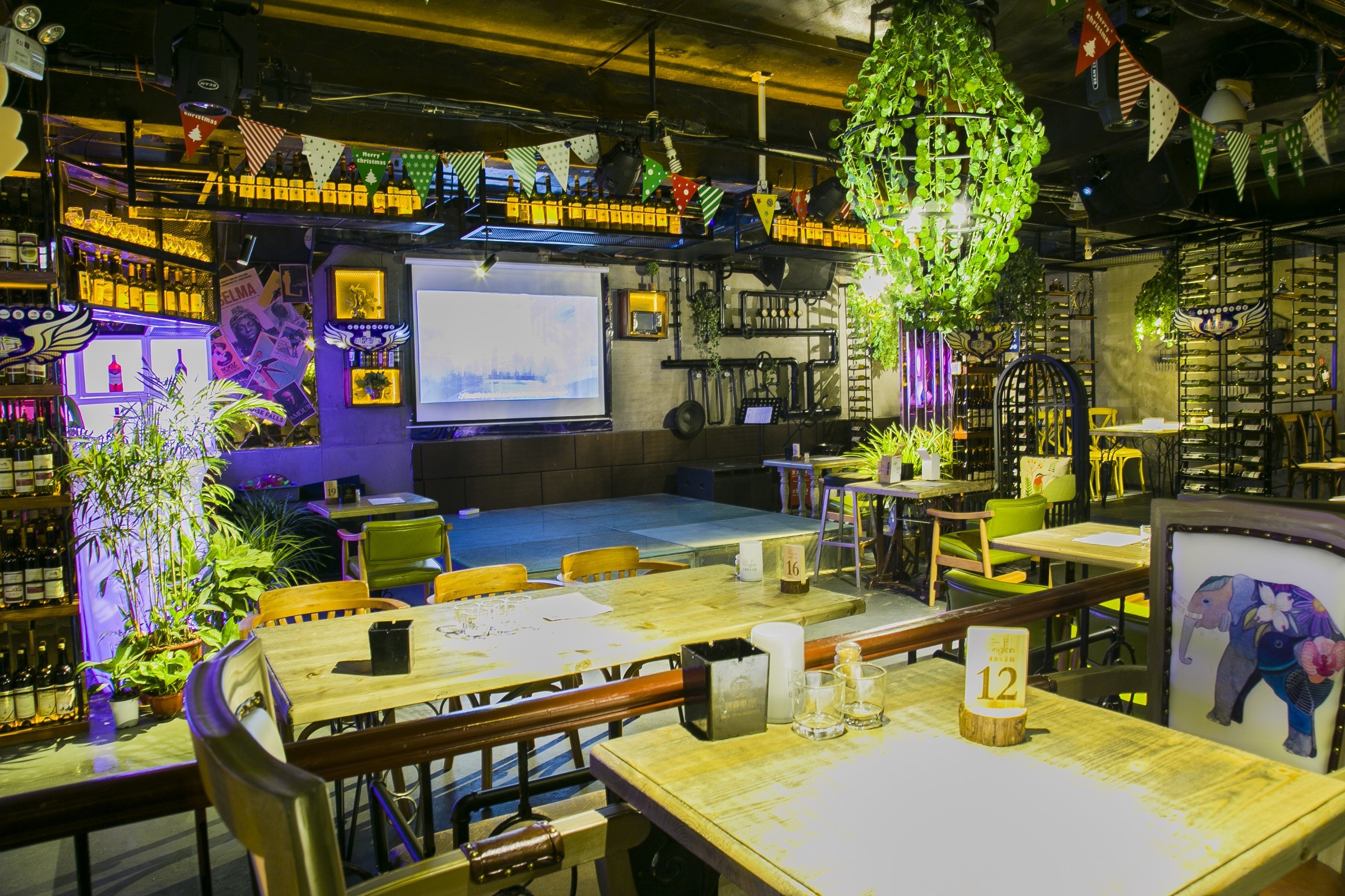 创新升级！KTV控制台伴唱功能，打造个性化歌唱体验