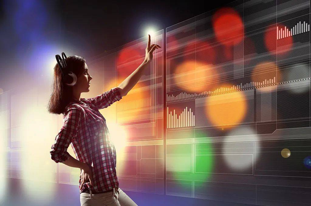 网络连接与云服务在KTV设备中的应用